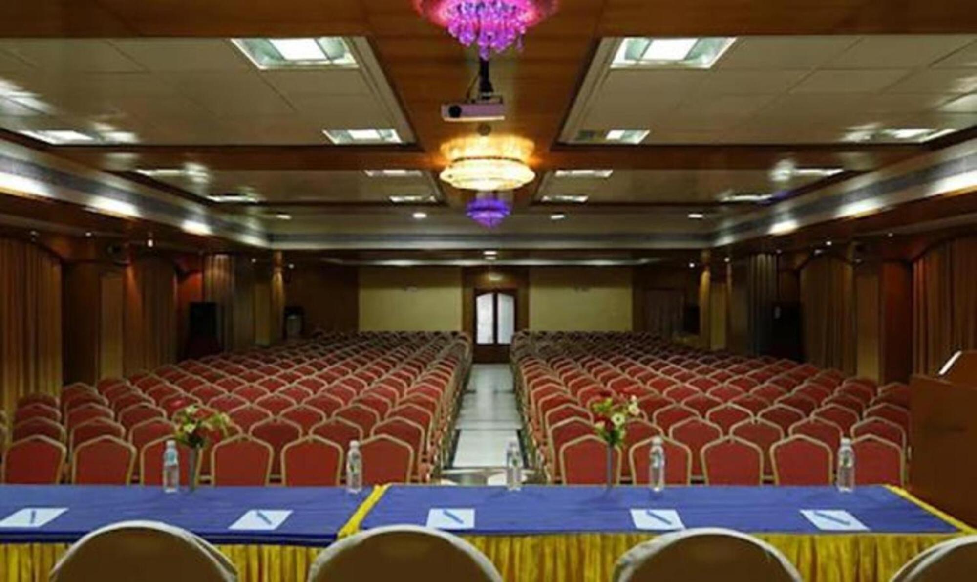 Fabhotel Prime Chennai Deluxe Экстерьер фото